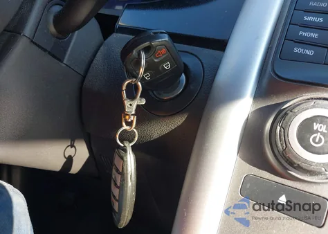 2013 Ford Edge Se z USA, uszkodzony, nr VIN 2FMDK3GC5DBE34024